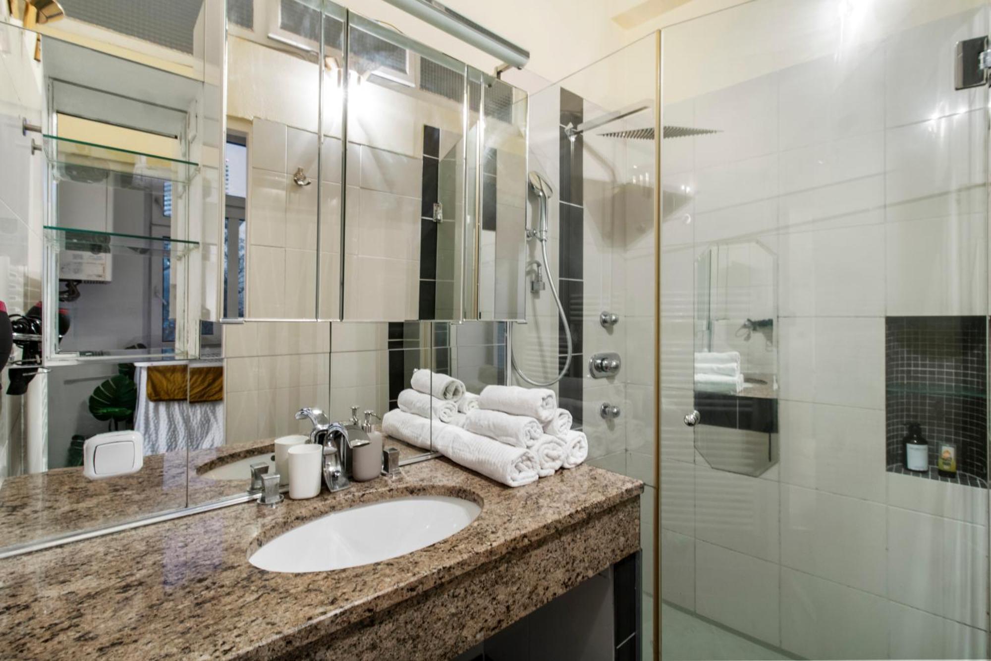Chic Vienna Apartment Bagian luar foto